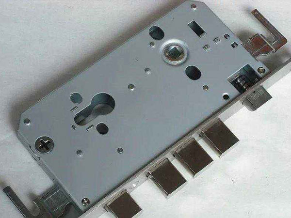 和田地24小时上门开锁公司